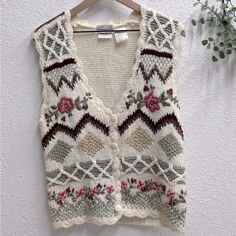 Vintage Floral Vest Cardigan Sweater Knit Roses 90s Grannycore M